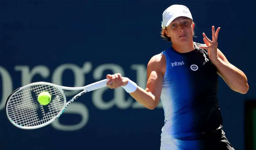 Fresh off Toronto title, Iga Swiatek wins first match at Cincinnati Open