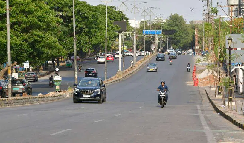 Hyderabad experiences sultry mornings and afternoons followed by dry evenings, pattern to continue till August 27