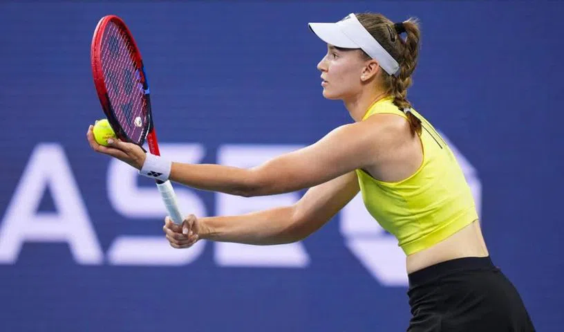 Rybakina advances as Gauff books fifth straight third round